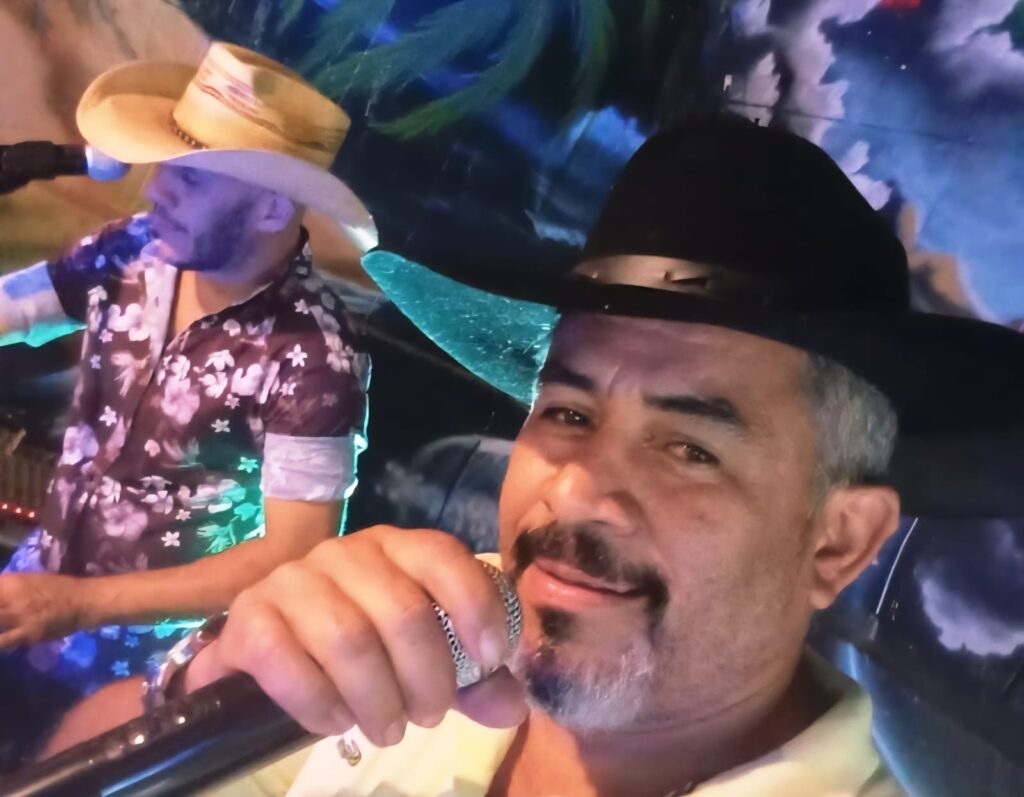 ecd3a33b b0af 4c40 9a64 d1b98be0f298